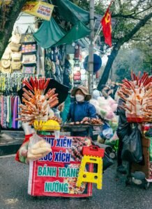 Consejos prácticos para viajar por Asia: puesto de comida callejera